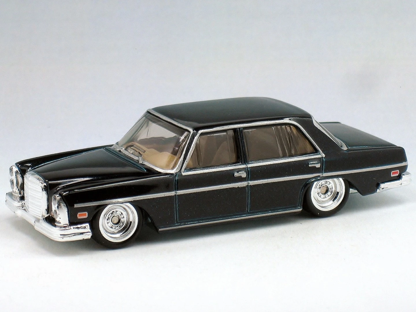 '72 Mercedes-Benz 280 SEL 4.5