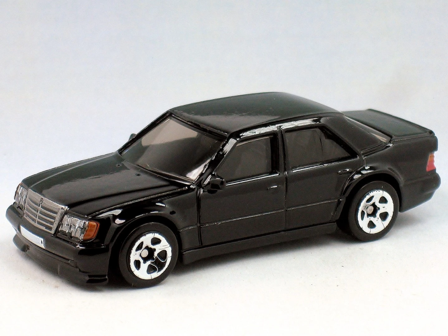 Mercedes-Benz 500 E