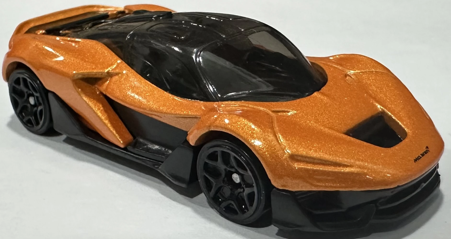 McLaren W1