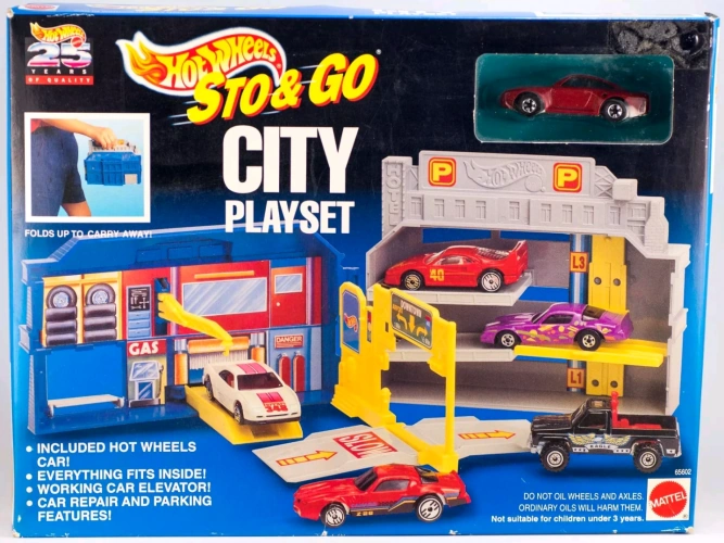 Sto & Go City Playset