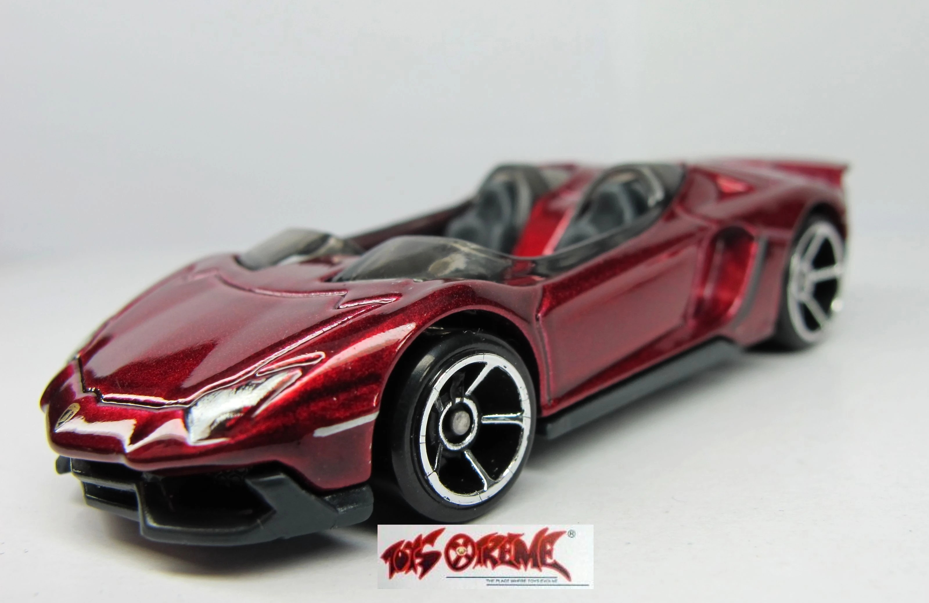 Lamborghini Aventador J