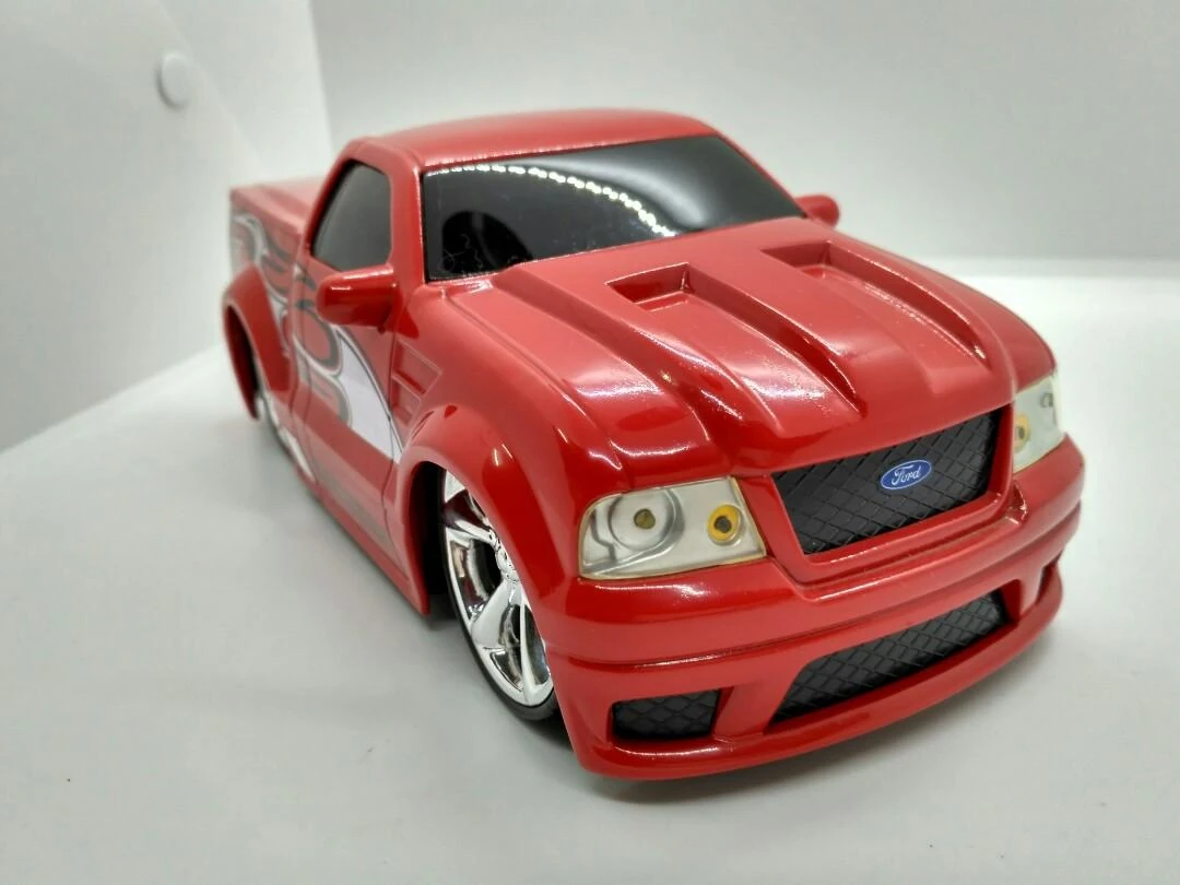 Ford SVT Lightning Concept