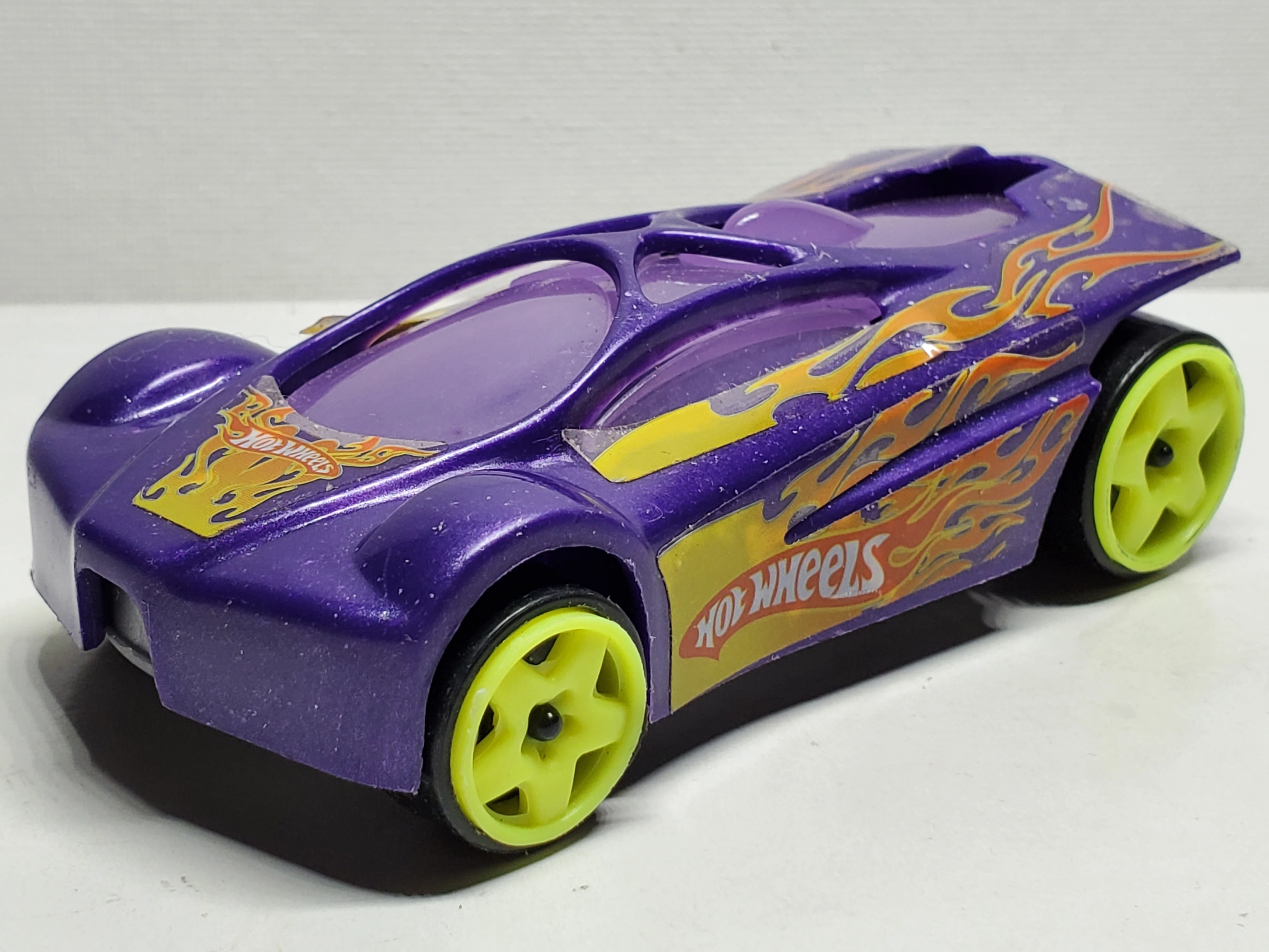 Sling Shot (Candy Container)