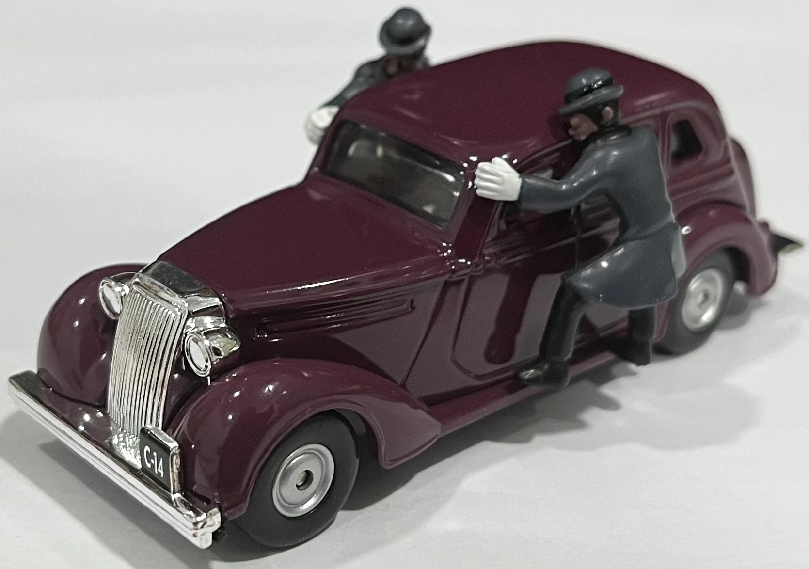 Hamber Super Snipe<!-- spelled this way due to Japanese phonetics, do not change -->