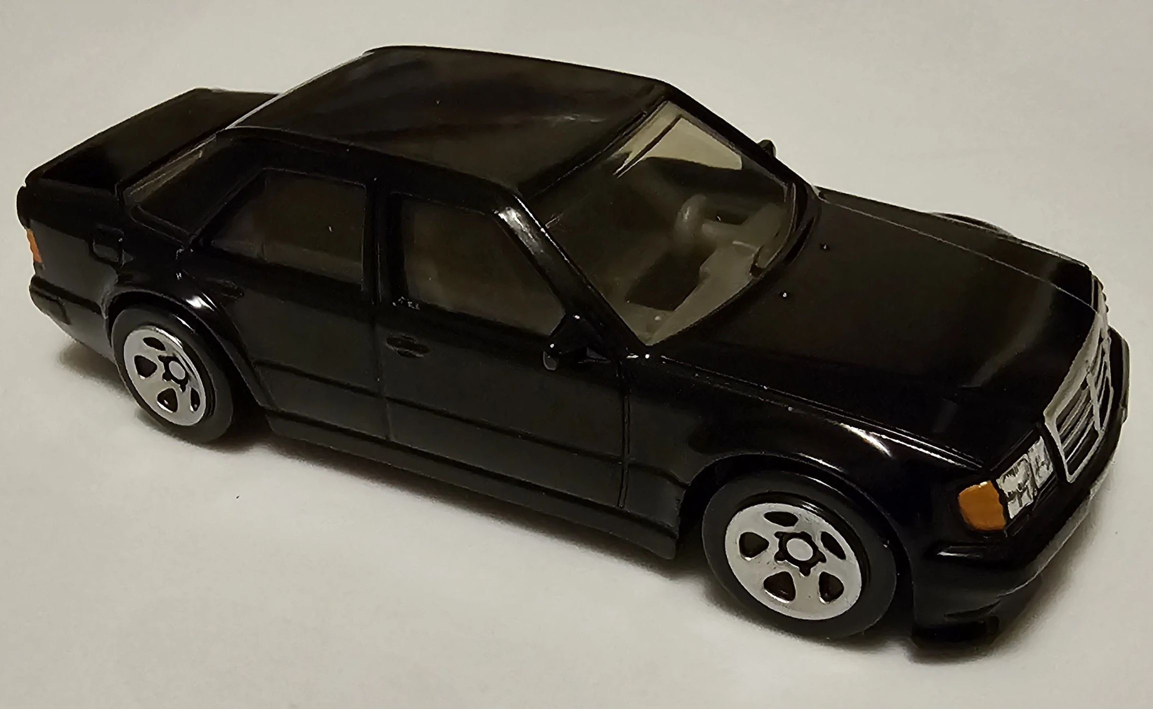 Mercedes-Benz 500 E