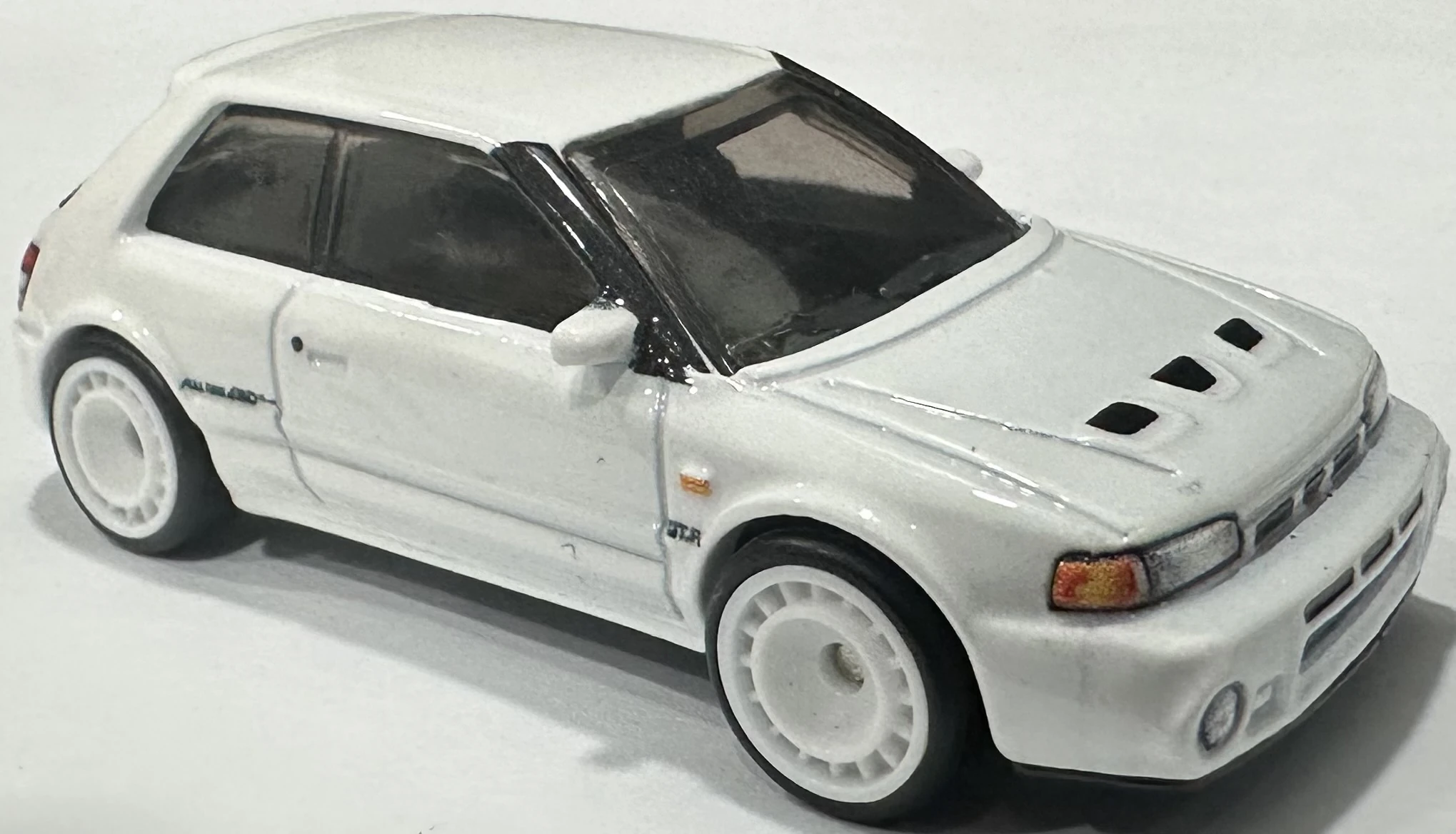 Mazda 323 GTR