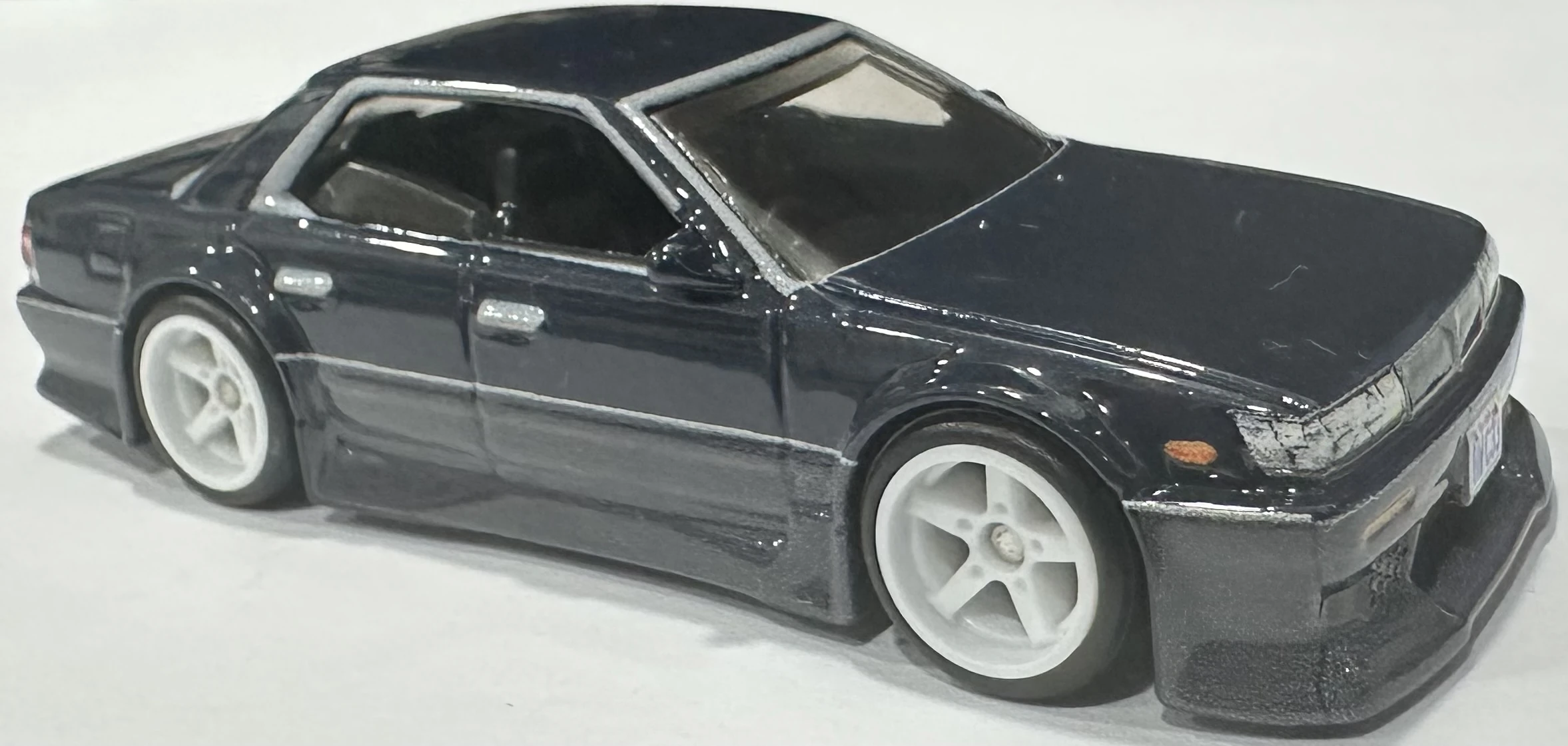 Nissan Laurel C33