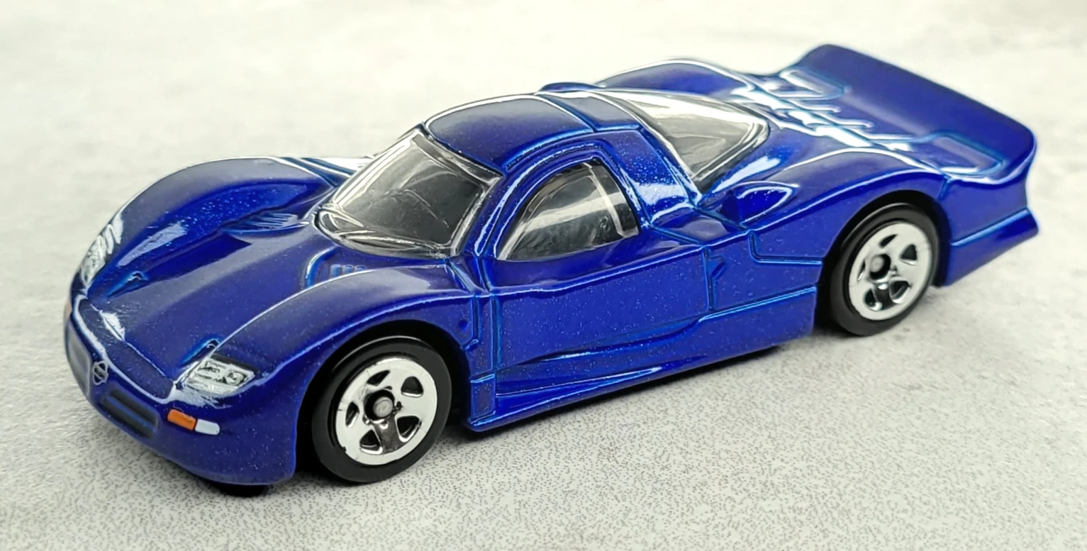 Nissan R390 GT1
