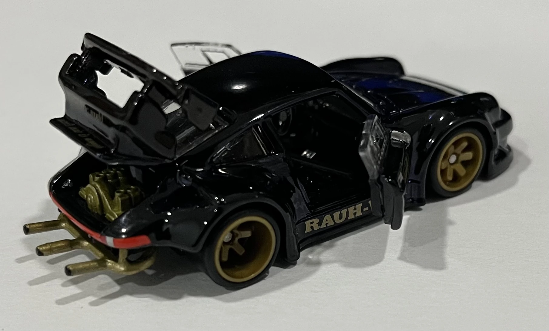 RWB Porsche 930