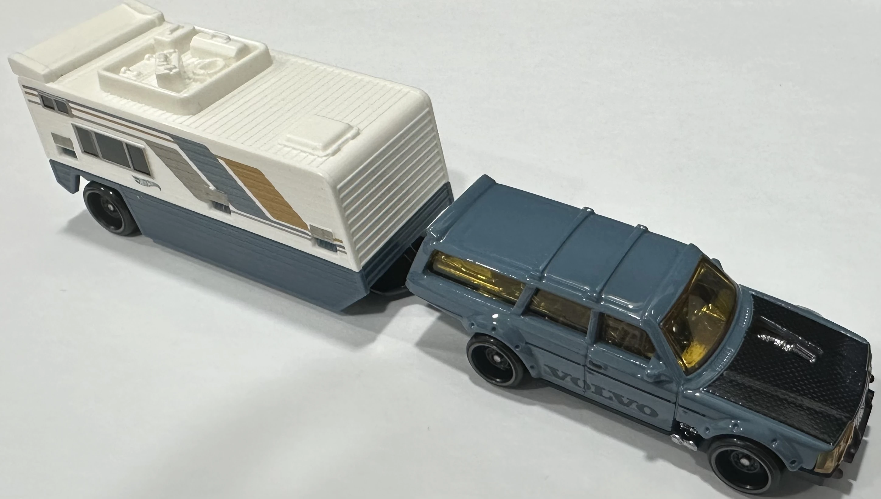 Volvo 240 Drift Camper